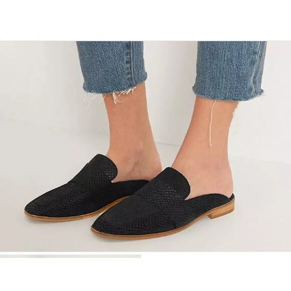 Free People At Ease Mule Slip On Shoe Black Women's Size 38 US 7.5 Made in Spain - Picture 1 of 9